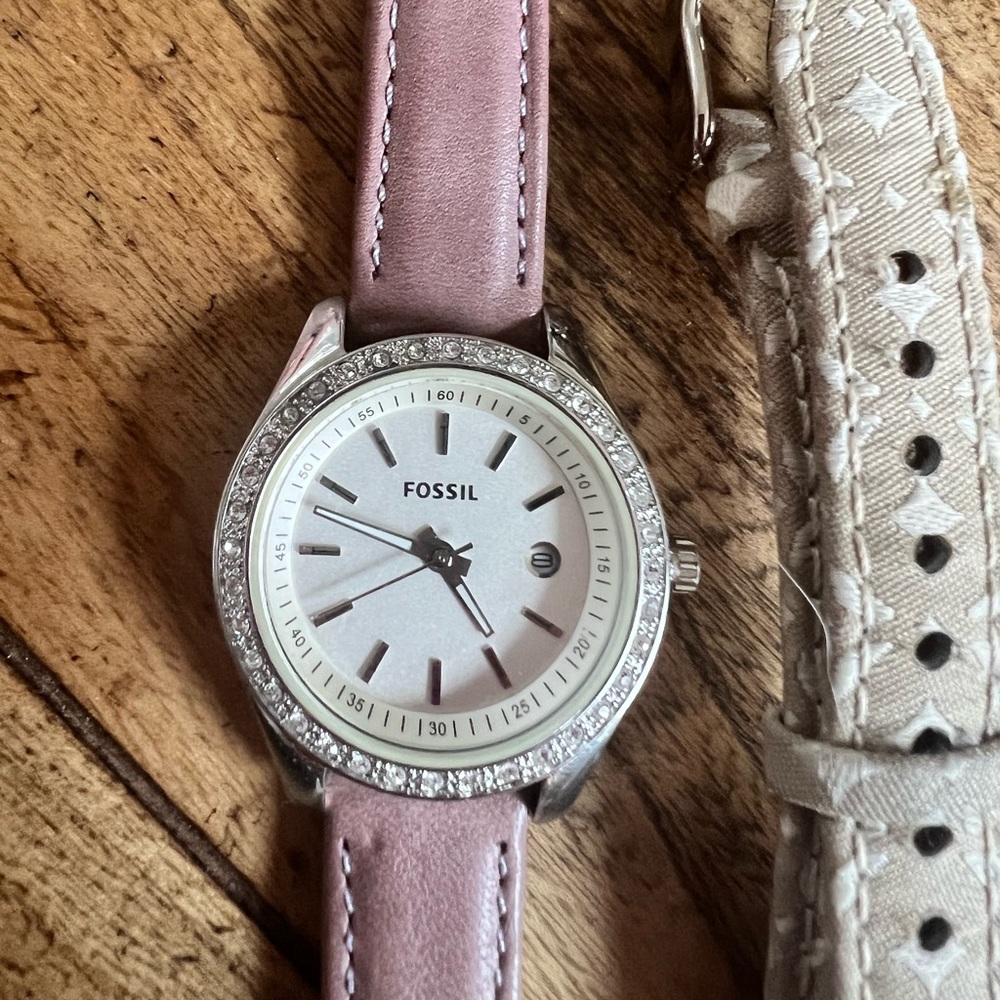 FOSSIL Women’s Interchangeable Watch- Stainless Steel Face with 2 Bands
